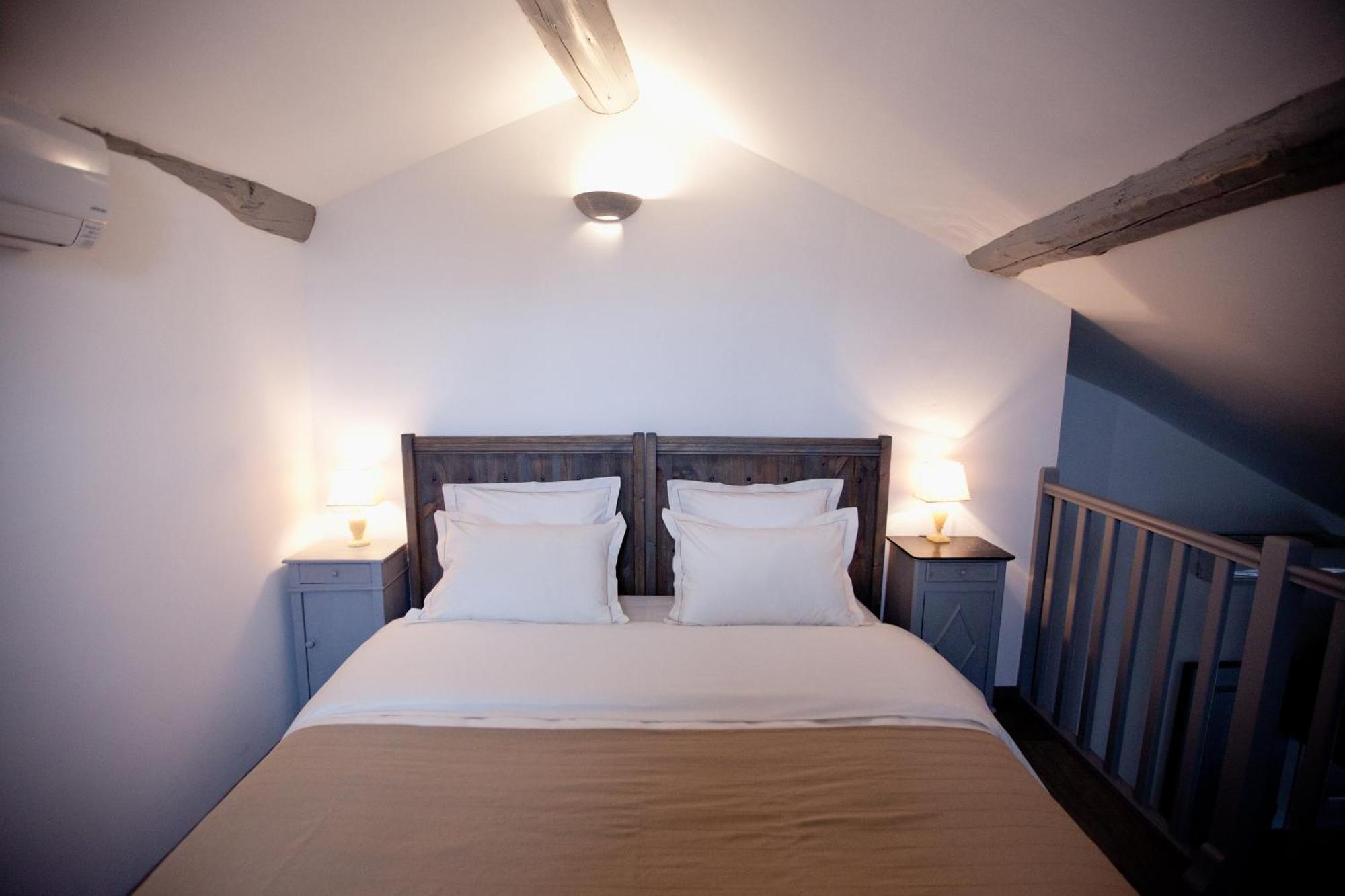 Mas D'Alaure B&B Verquieres Экстерьер фото