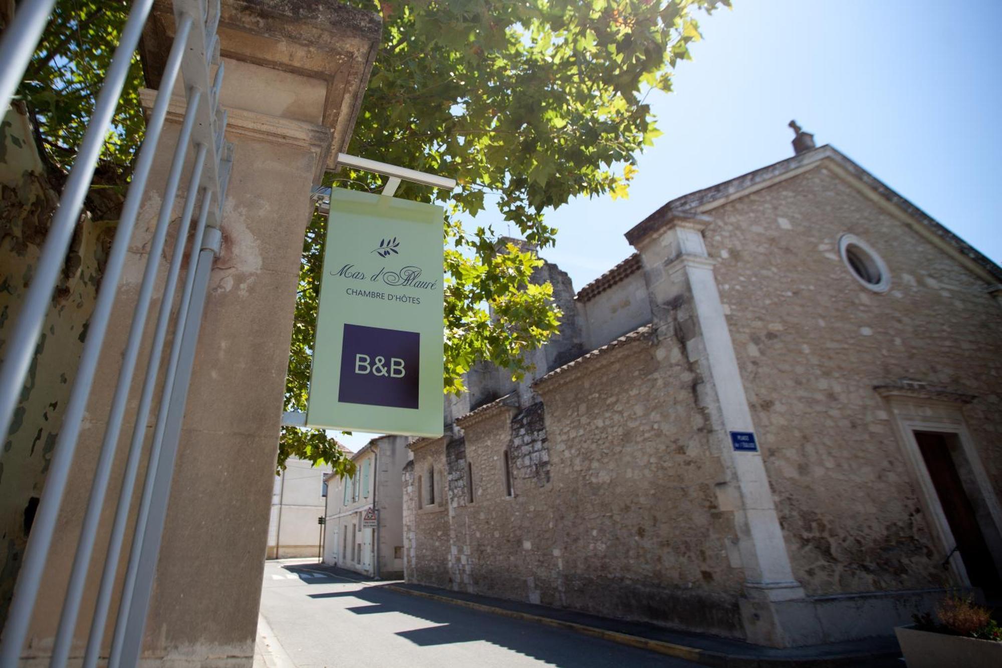 Mas D'Alaure B&B Verquieres Экстерьер фото